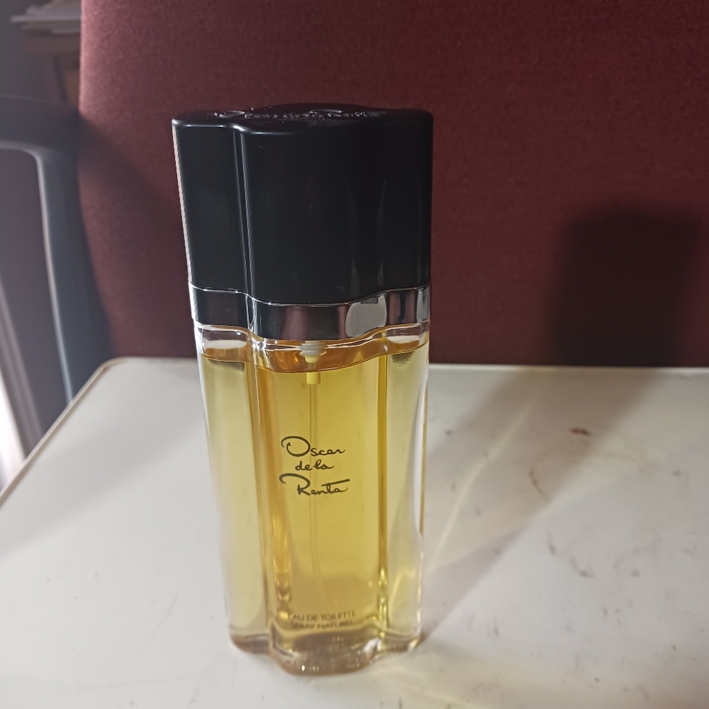 Vintage Oscar de la Renta Eau De Toilette Natual spray